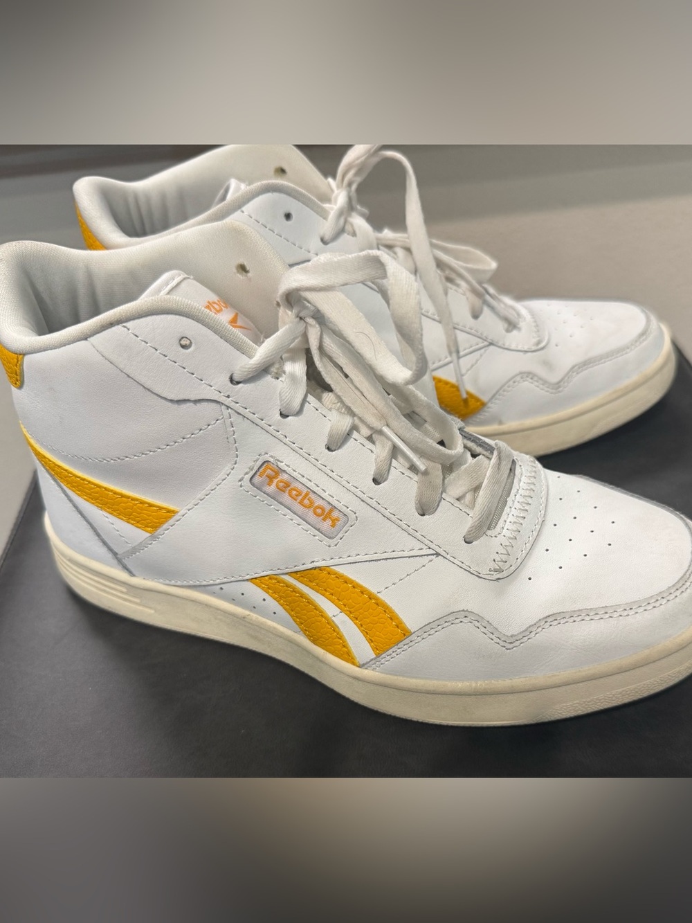 Reebok White High-Top Sneakers with Yellow Stripes( UNISEX)